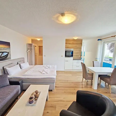 Villa Monika Backbord 2 Sassnitz